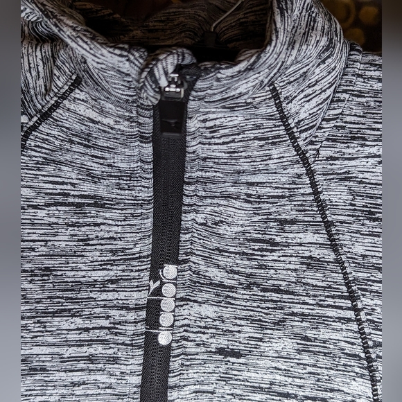 Diadora WARM UP WINTER SWEAT BE ONE Women's Running Pull Over Size XS - Picture 9 of 15